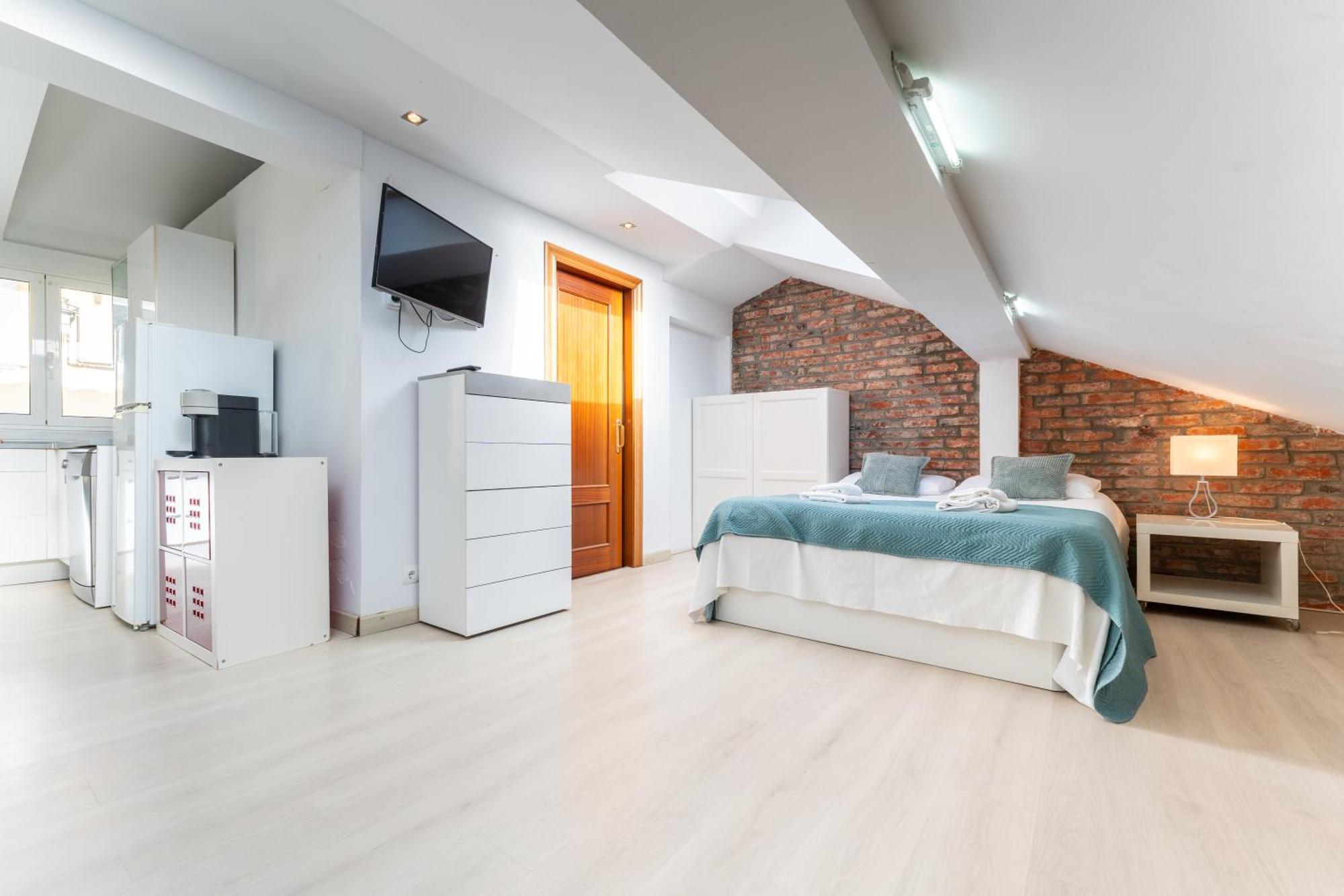 Loft En Calle Emblematica By Urbanhosting Santander Eksteriør bilde