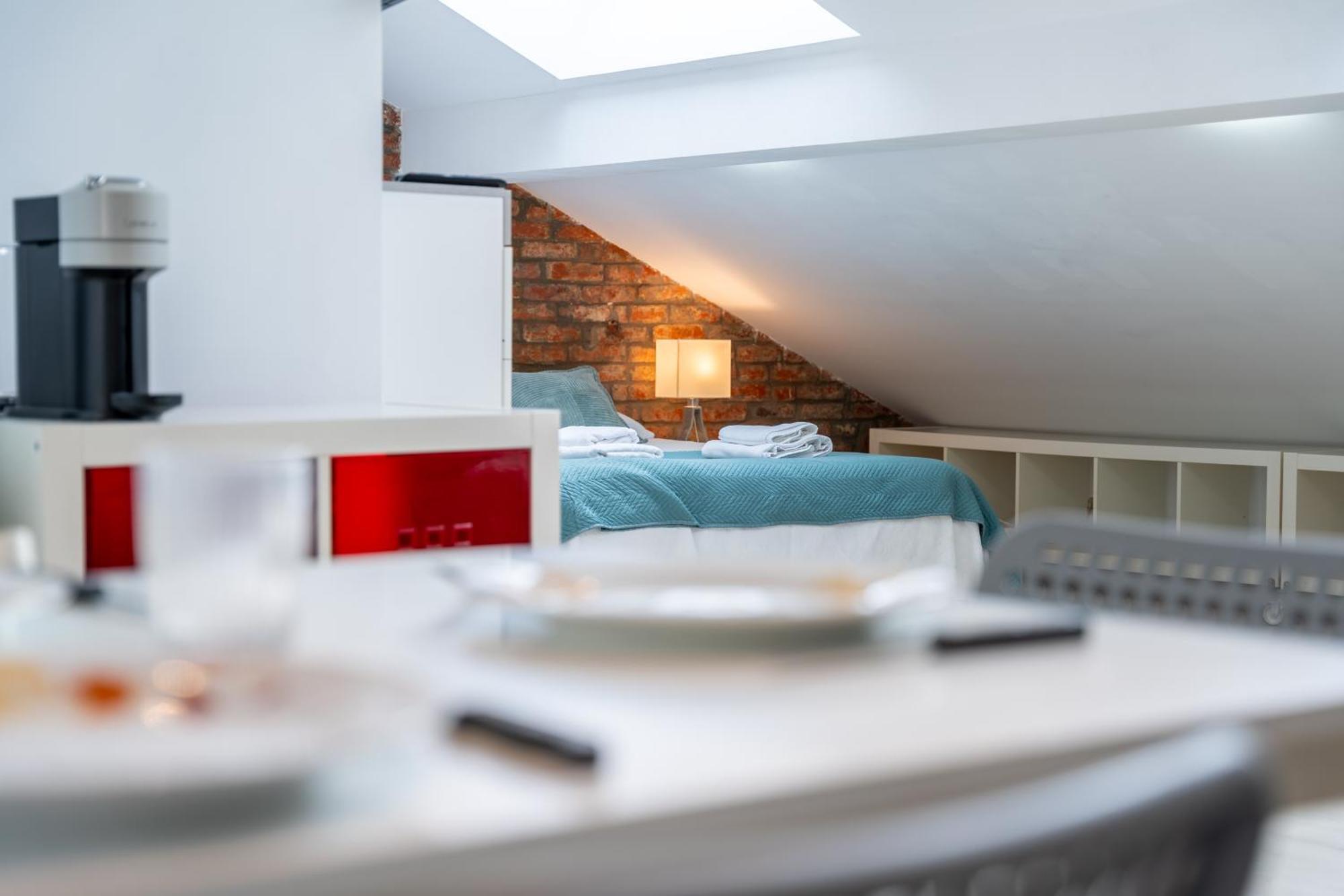 Loft En Calle Emblematica By Urbanhosting Santander Eksteriør bilde