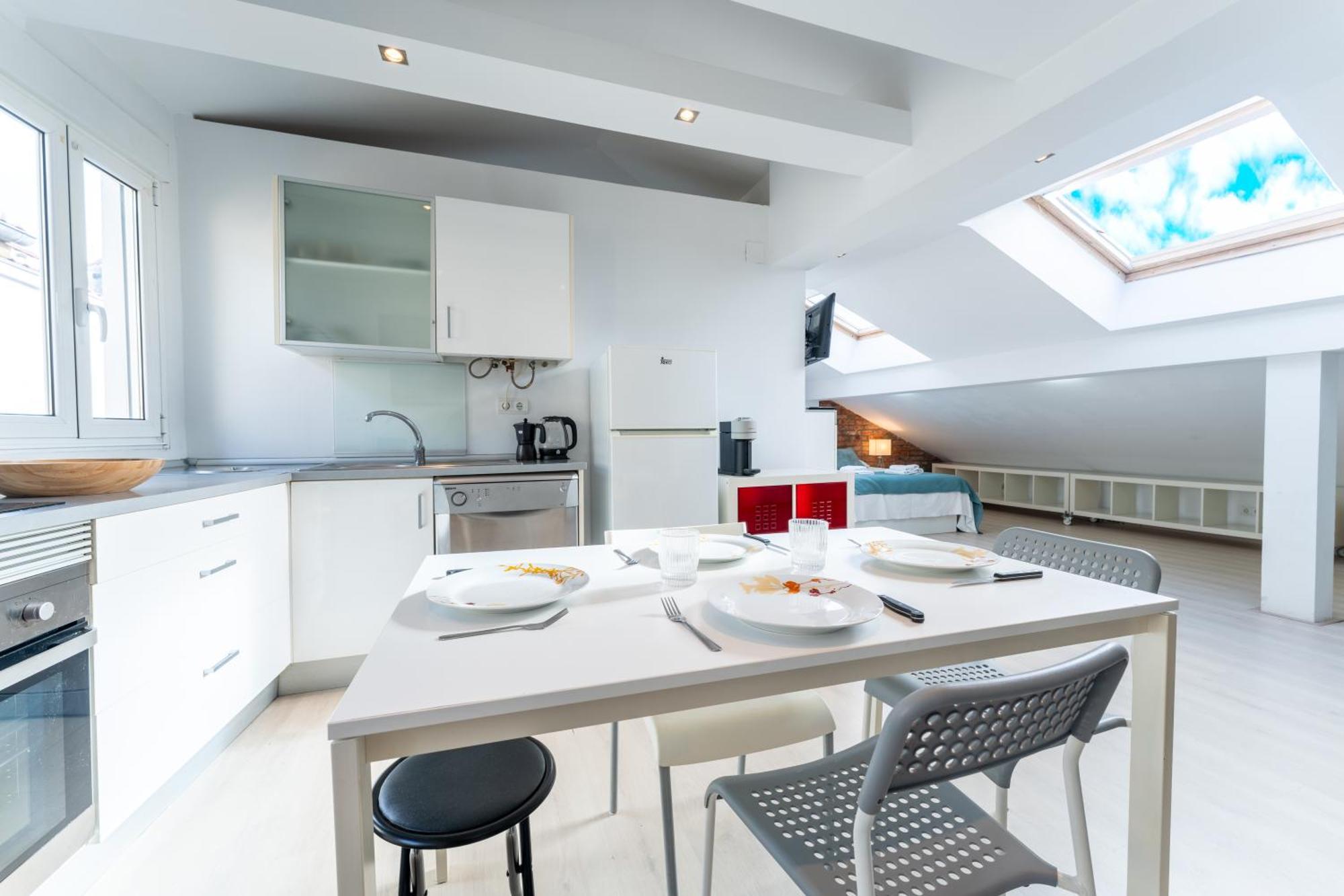 Loft En Calle Emblematica By Urbanhosting Santander Eksteriør bilde