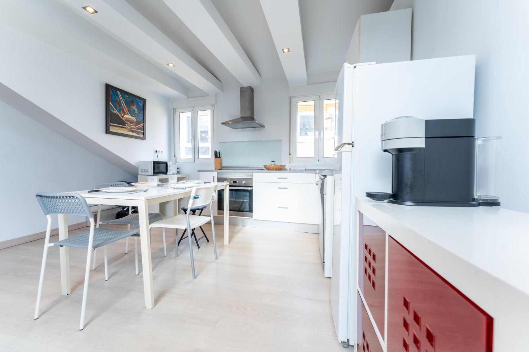 Loft En Calle Emblematica By Urbanhosting Santander Eksteriør bilde